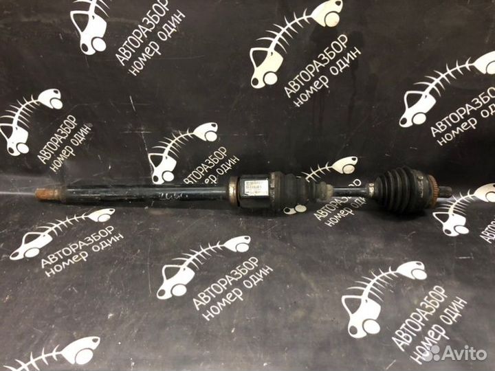 Привод передний правый Volvo S60 2.5L B5254T2 2003