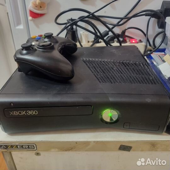 Xbox360 slim