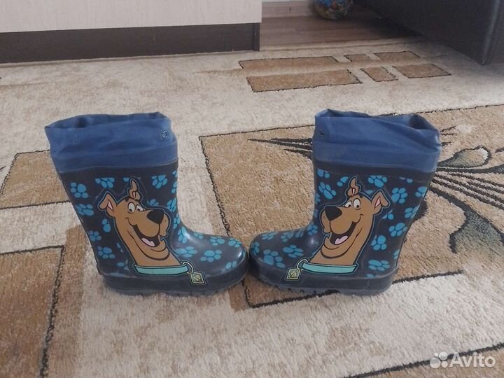 Резиновые сапоги