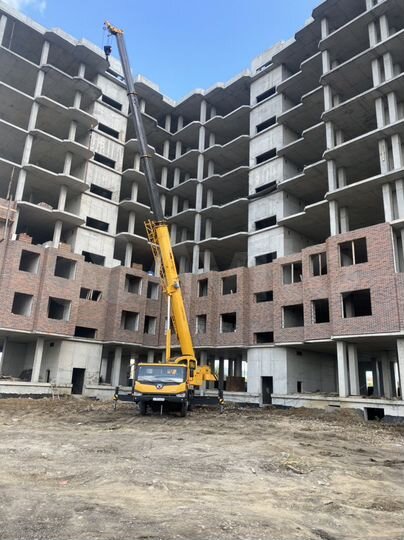 3-к. квартира, 128 м², 8/10 эт.