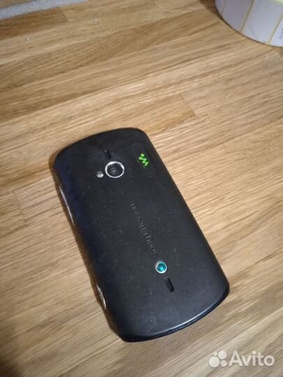 Sony Ericsson Live with Walkman (WT19i)