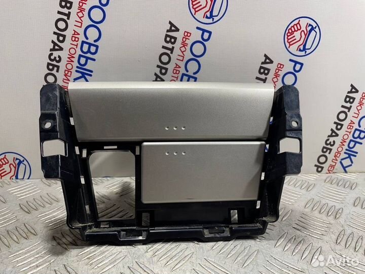 Ящик передней консоли Toyota Solara XV30