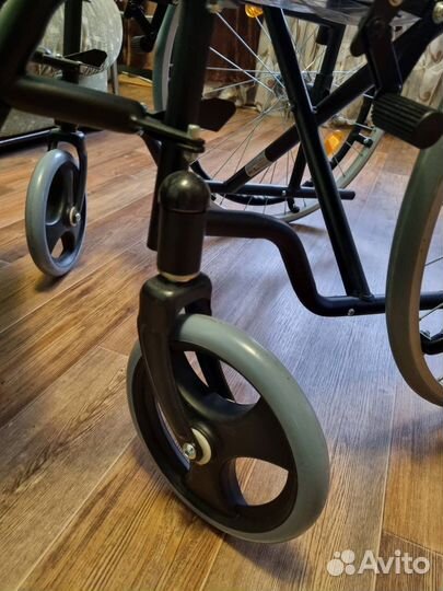 Коляска инвалидная новая не Б/У