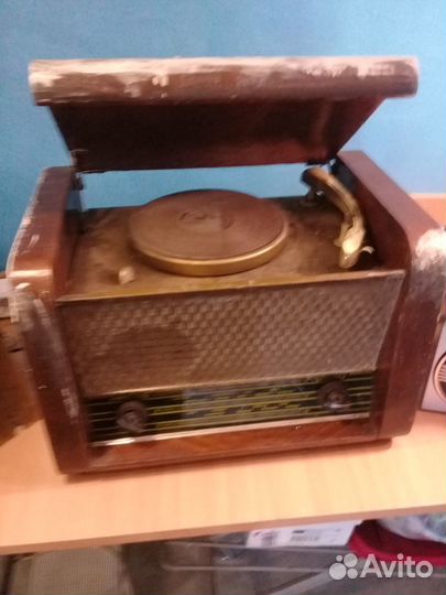 Радиола ламповая рекорд 60м