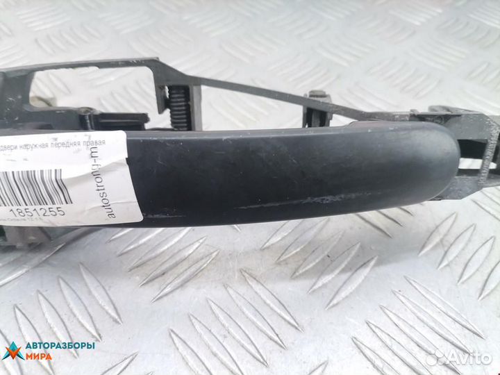 Ручка наружная передняя правая Skoda Octavia