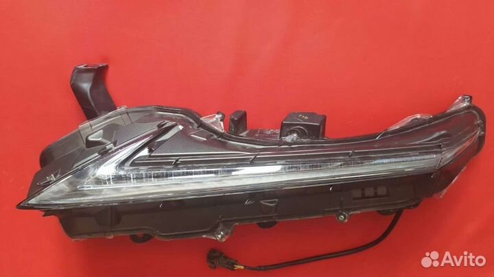 Ходовой огонь Лексус NX поворотник оригинал рест