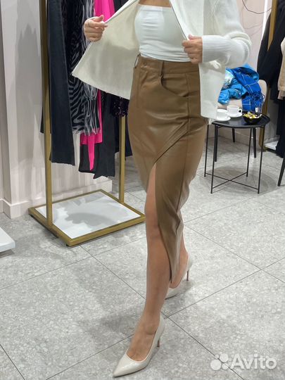 Юбка из экокожи длинная