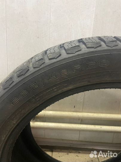 Nokian Tyres Hakkapeliitta 9 SUV 265/45 R20 и 295/40 R20