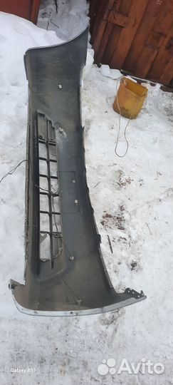 Продам передний бампер хонда стрим