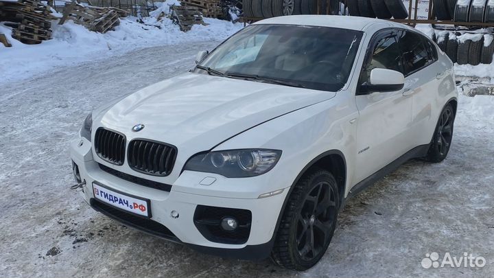 Уплотнитель стекла двери задней левой BMW X6 (E71)