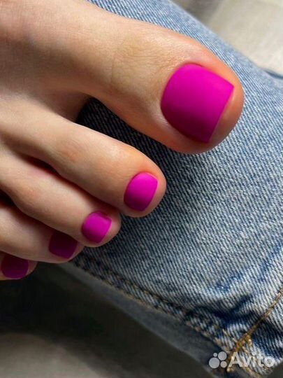 Педикюр с покрытием