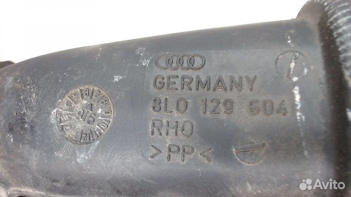 Патрубок воздушного фильтра Audi A3 (8L1), 1996