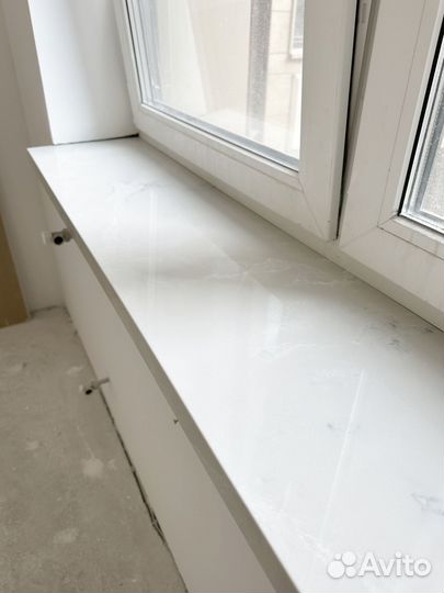 Подоконник из кварца под ключ