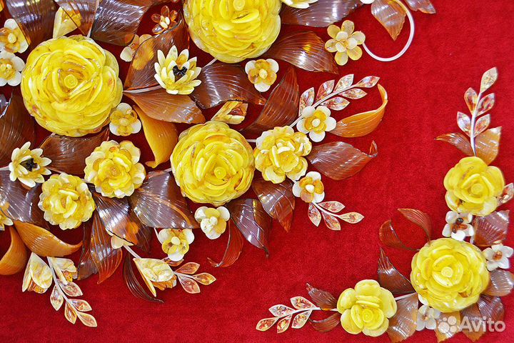 Картина из янтаря 