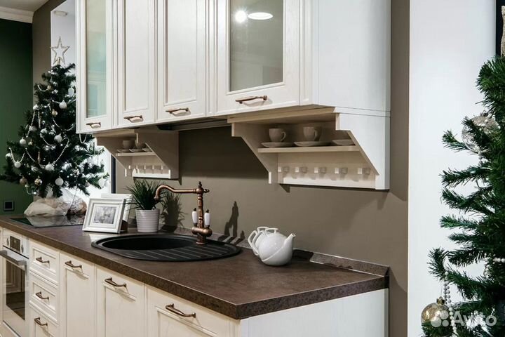 Кухня светлая классическая на заказ цена за всё