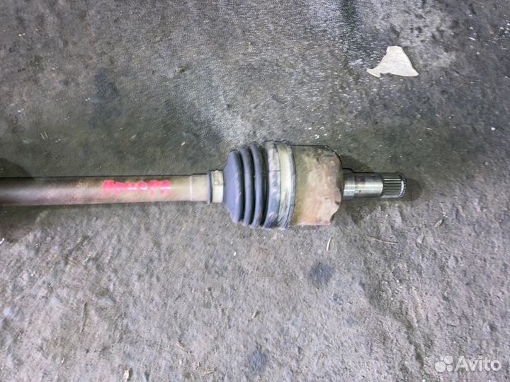 Привод передний левый LADA Priora