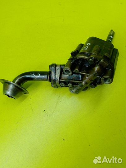 Масляный насос Volkswagen Passat B3 KR 1989