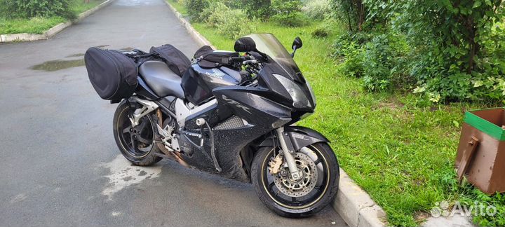 Продам honda vfr 800