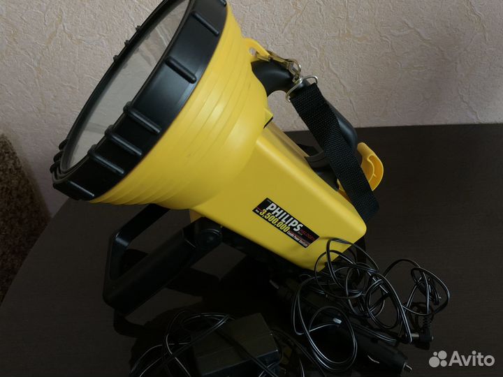 Галогеновый фонарь - прожектор Филипс
