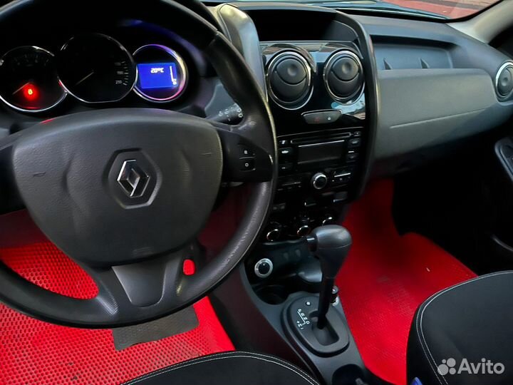 Renault Duster 2.0 AT, 2015, 142 000 км