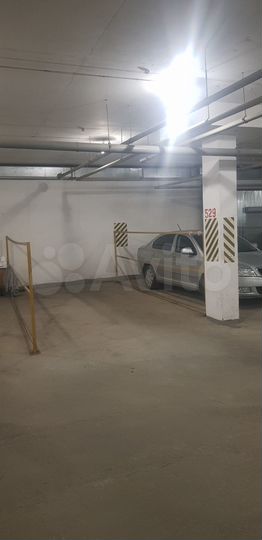 Машиноместо, 17 м²