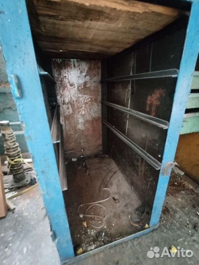 Стол слесарный верстак