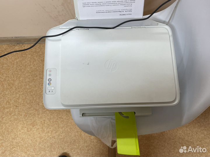 Цветной струйный принтер HP DeskJet 2130