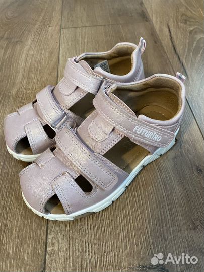Сандали для девочки