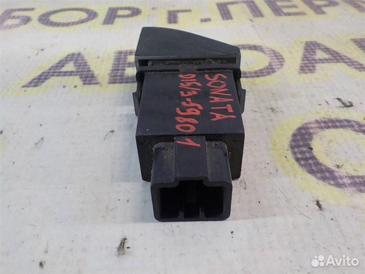 Кнопка противотуманки VAZ LADA 2114 2001-2013