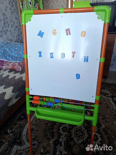Мольберт детский двухсторонний