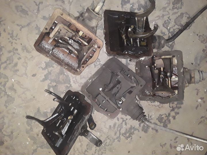 Запчасти на УАЗ крышки кпп