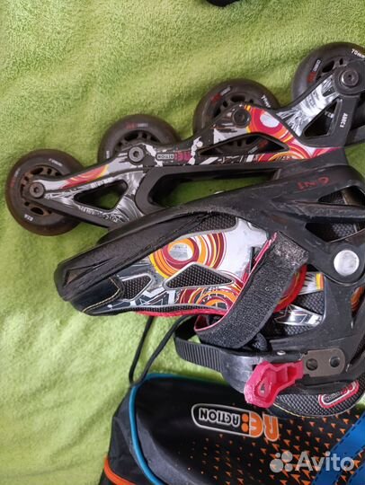 Роликовые коньки, шлем, защита, сумка бу