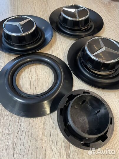 Колпак черный Mercedes AMG 154 мм (с154)