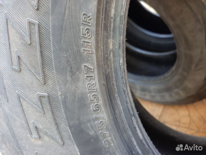 Bridgestone Blizzak DM-V2 275/65 R17 115R