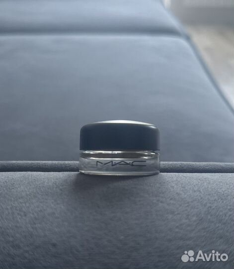 Кремовые тени Mac pro contemplative state pot