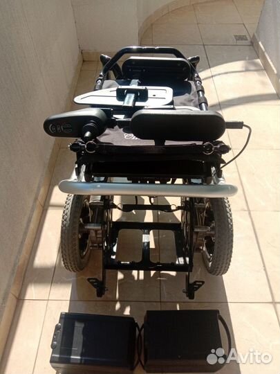 Инвалидная коляска с электроприводом Otto Bock
