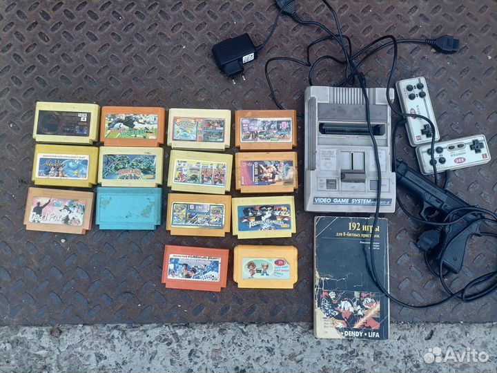 Игровая приставка dendy с картриджами