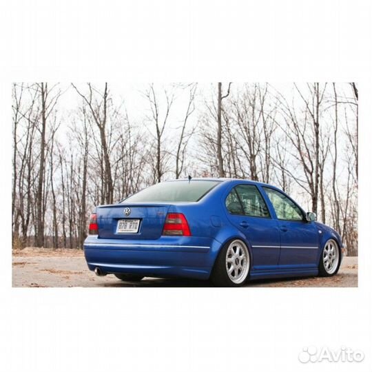 Юбка заднего бампера Volkswagen Jetta 4 GLI Bora