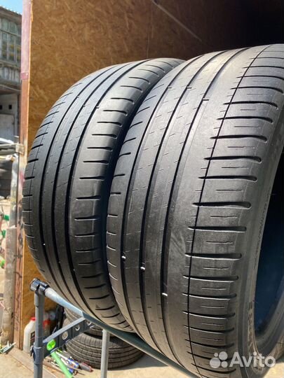 Michelin Pilot Sport 3 235/45 R18