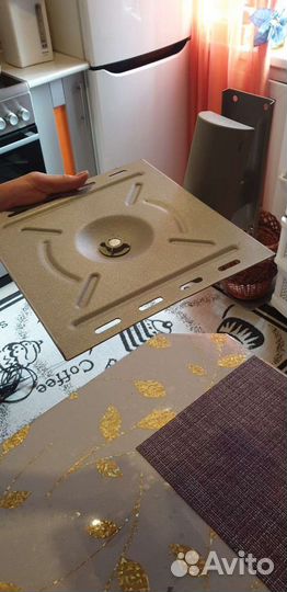 Подставка-кронштейн на стену