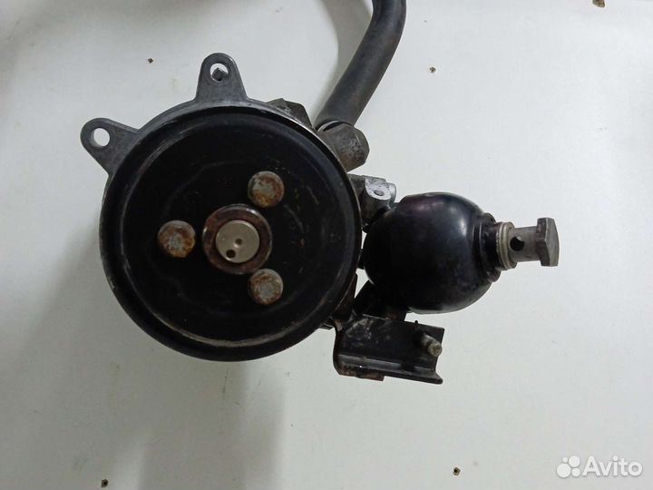 Насос гура BMW E65 E66
