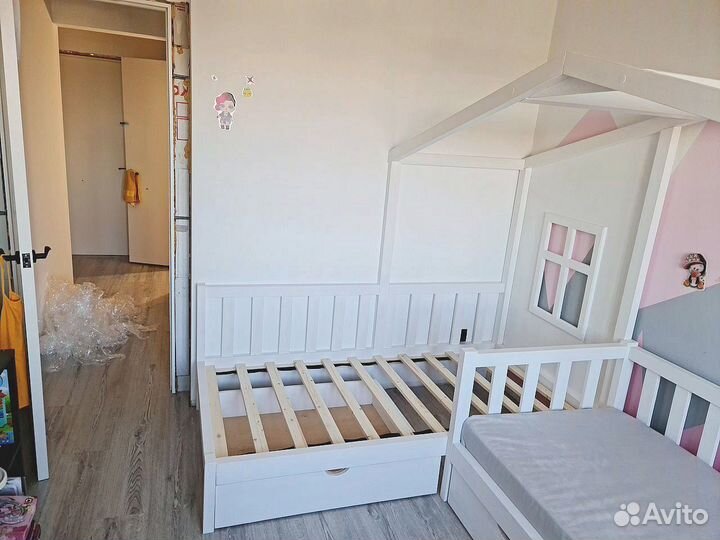 Кровать домик детская