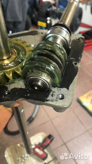 Редуктор шнека снегоуборщик культиватор