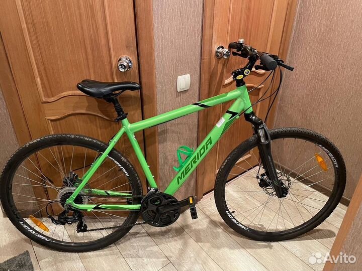 Гибридный велосипед Merida Crossway 10 MD