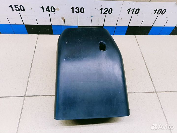 Кожух рулевой колонки нижний Land Cruiser (150) -P