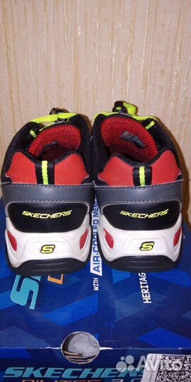 Кроссовки Skechers 37р