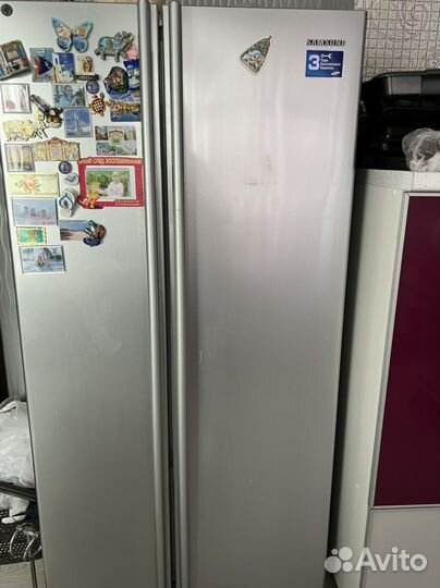 Холодильник samsung