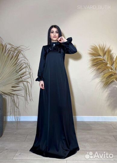 Женская одежда платья