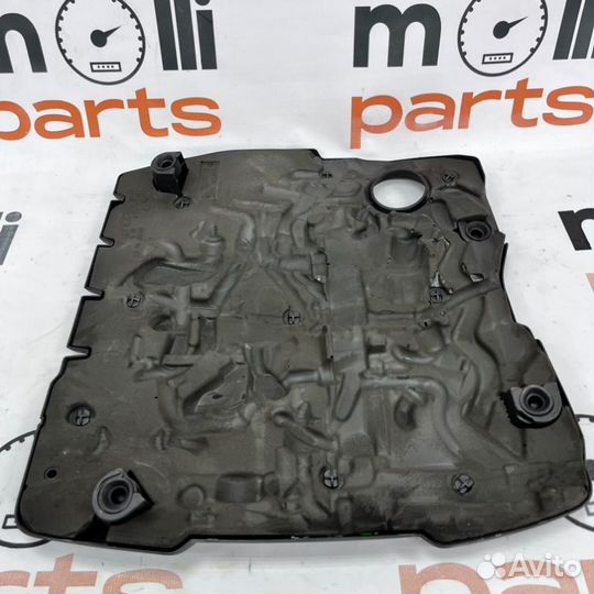 Крышка двигателя Audi A6 2019