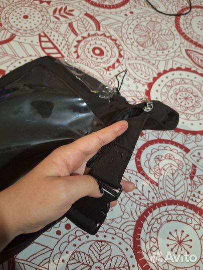 Прозрачная сумка для значков